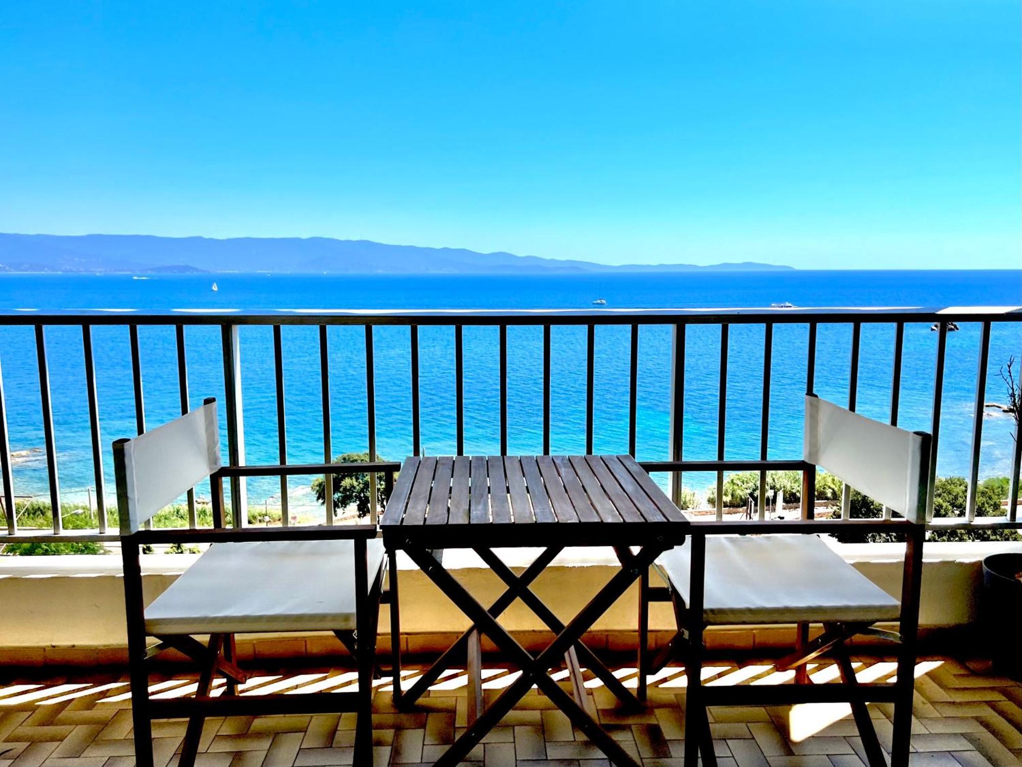 Appartement Avec Magnifique Vue Mer Ajaccio  Esterno foto